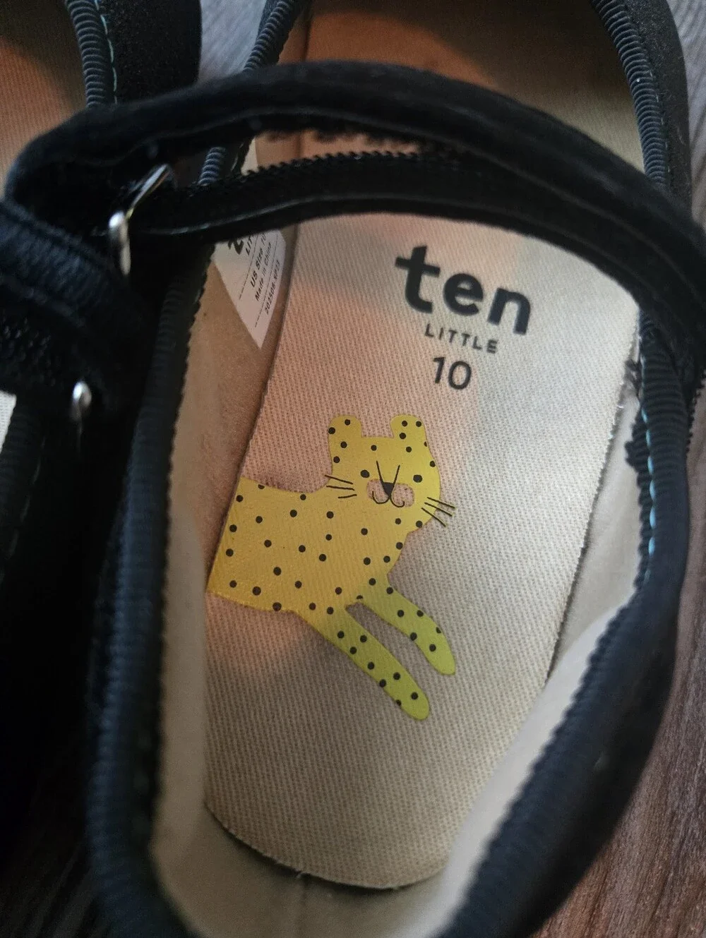 Ten Little Ballet Flats Size 10